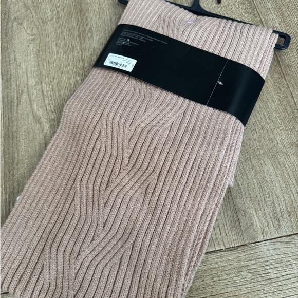 JF J.Ferrar Men's scarf and hat set Mens gifts - Picture 2 of 3